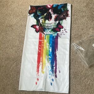 Brand new neck gaitor